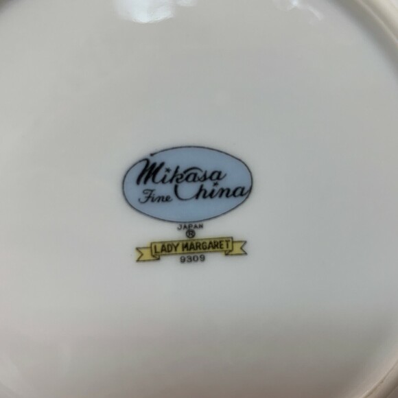 Mikasa Lady Margaret 9309 Bread and Butter Plates Japan Floral Lot of 7 - Picture 4 of 6